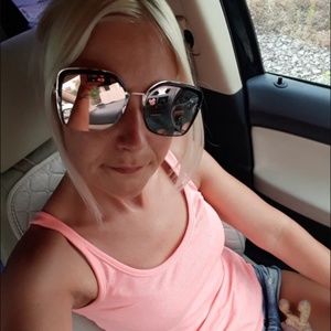 Square Elegant Ladies Cat Eye Sunglasses